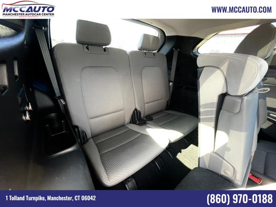 2013 Hyundai Santa Fe AWD 4dr GLS, available for sale in Manchester, Connecticut | Manchester Autocar Center. Manchester, Connecticut 2013 Hyundai Santa Fe AWD 4dr GLS, available for sale in Manchester, Connecticut | Manchester Autocar Center. Manchester, Connecticut