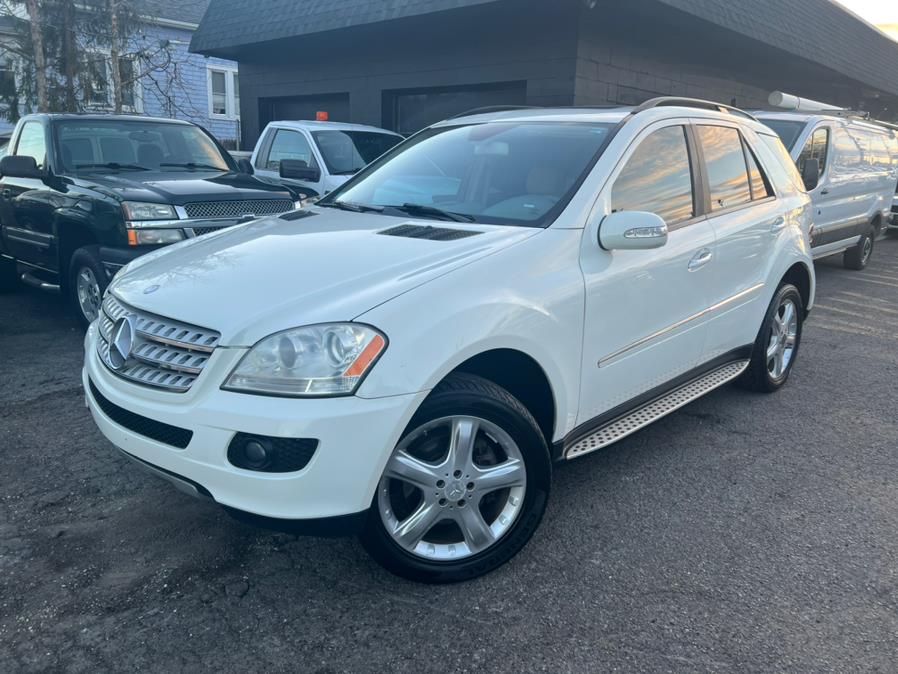 2008 Mercedes-Benz M-Class 4MATIC 4dr 3.5L, available for sale in Little Ferry, New Jersey | Easy Credit of Jersey. Little Ferry, New Jersey