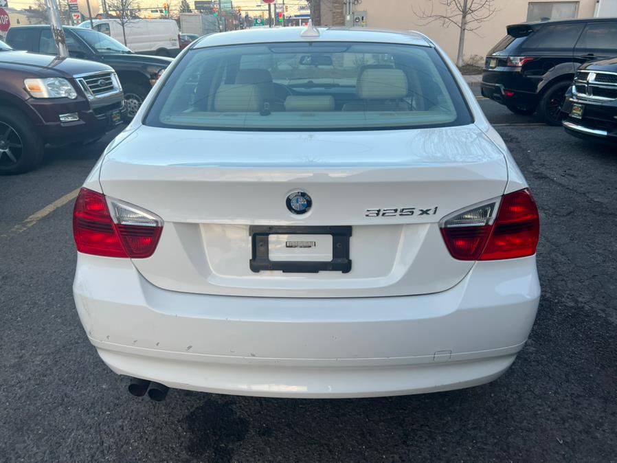 2006 BMW 3 Series 325xi 4dr Sdn AWD, available for sale in Little Ferry, New Jersey | Easy Credit of Jersey. Little Ferry, New Jersey