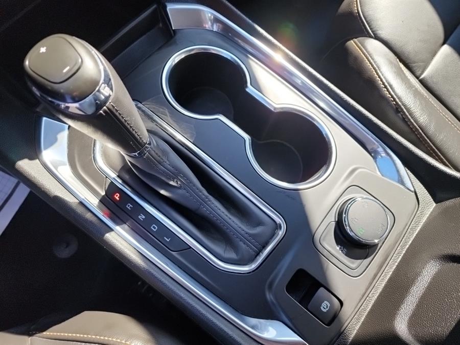 2020 Chevrolet Traverse AWD 4dr LT Leather, available for sale in Islip, New York | L.I. Auto Gallery. Islip, New York 2020 Chevrolet Traverse AWD 4dr LT Leather, available for sale in Islip, New York | L.I. Auto Gallery. Islip, New York