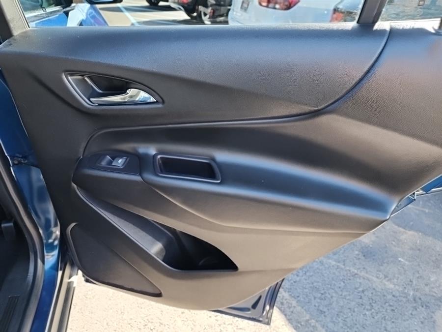 2019 Chevrolet Equinox AWD 4dr LT w/1LT, available for sale in Islip, New York | L.I. Auto Gallery. Islip, New York 2019 Chevrolet Equinox AWD 4dr LT w/1LT, available for sale in Islip, New York | L.I. Auto Gallery. Islip, New York