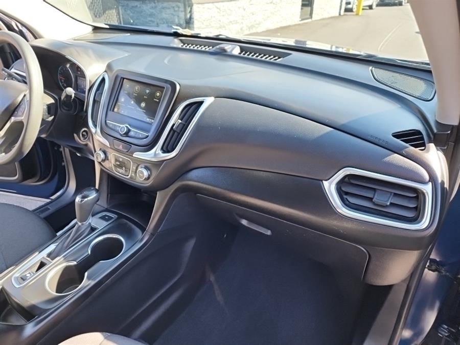 2019 Chevrolet Equinox AWD 4dr LT w/1LT, available for sale in Islip, New York | L.I. Auto Gallery. Islip, New York 2019 Chevrolet Equinox AWD 4dr LT w/1LT, available for sale in Islip, New York | L.I. Auto Gallery. Islip, New York