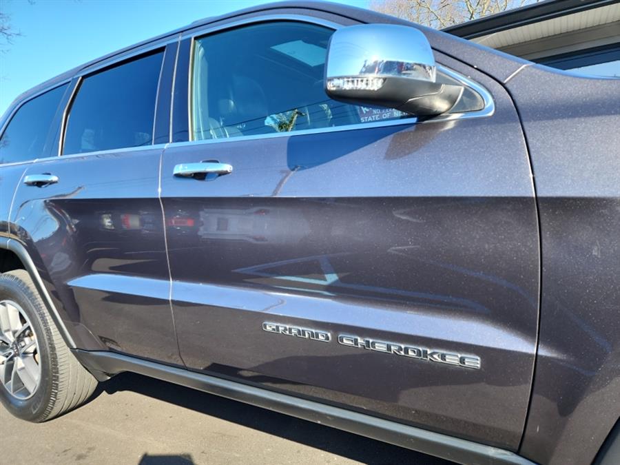 2019 Jeep Grand Cherokee Limited 4x4, available for sale in Islip, New York | L.I. Auto Gallery. Islip, New York 2019 Jeep Grand Cherokee Limited 4x4, available for sale in Islip, New York | L.I. Auto Gallery. Islip, New York
