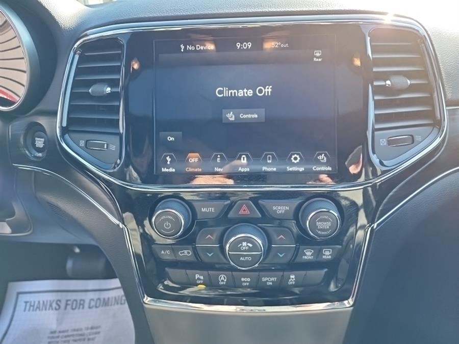 2019 Jeep Grand Cherokee Limited 4x4, available for sale in Islip, New York | L.I. Auto Gallery. Islip, New York 2019 Jeep Grand Cherokee Limited 4x4, available for sale in Islip, New York | L.I. Auto Gallery. Islip, New York
