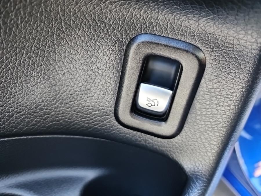 2020 Mercedes-Benz GLC GLC 300 4MATIC SUV, available for sale in Islip, New York | L.I. Auto Gallery. Islip, New York 2020 Mercedes-Benz GLC GLC 300 4MATIC SUV, available for sale in Islip, New York | L.I. Auto Gallery. Islip, New York