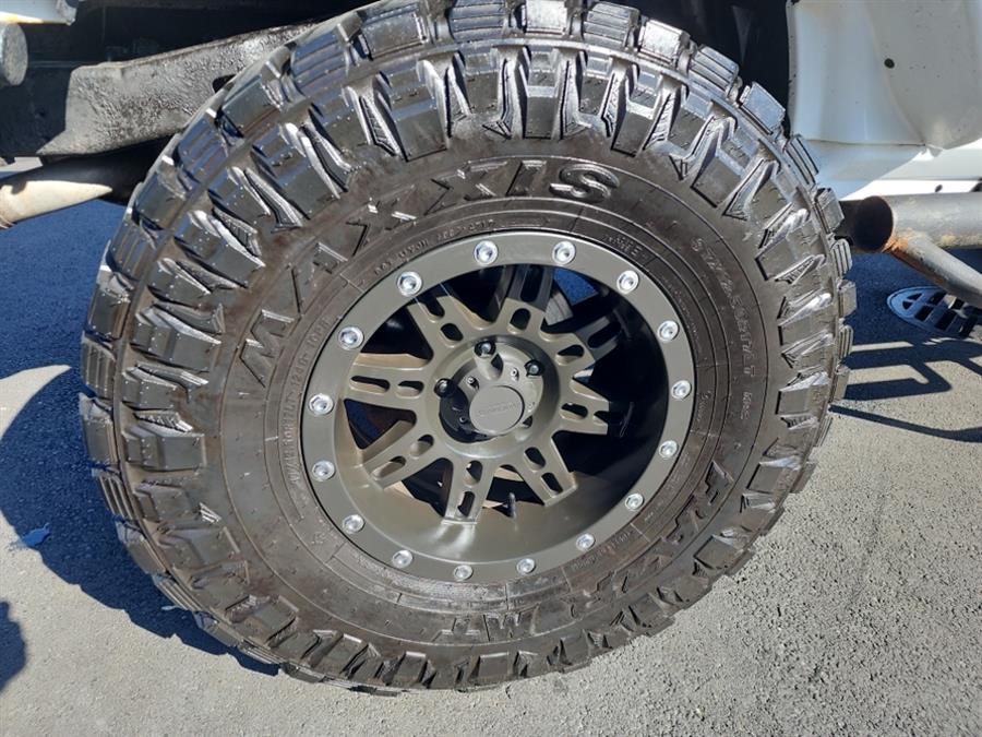 2016 Jeep Wrangler Unlimited 4WD 4dr Sahara, available for sale in Islip, New York | L.I. Auto Gallery. Islip, New York 2016 Jeep Wrangler Unlimited 4WD 4dr Sahara, available for sale in Islip, New York | L.I. Auto Gallery. Islip, New York