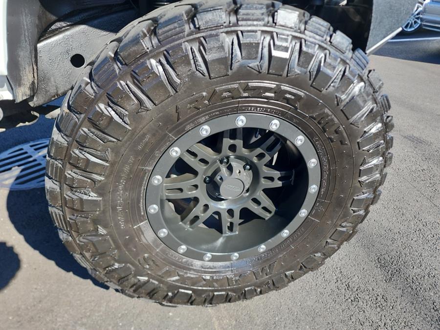 2016 Jeep Wrangler Unlimited 4WD 4dr Sahara, available for sale in Islip, New York | L.I. Auto Gallery. Islip, New York 2016 Jeep Wrangler Unlimited 4WD 4dr Sahara, available for sale in Islip, New York | L.I. Auto Gallery. Islip, New York