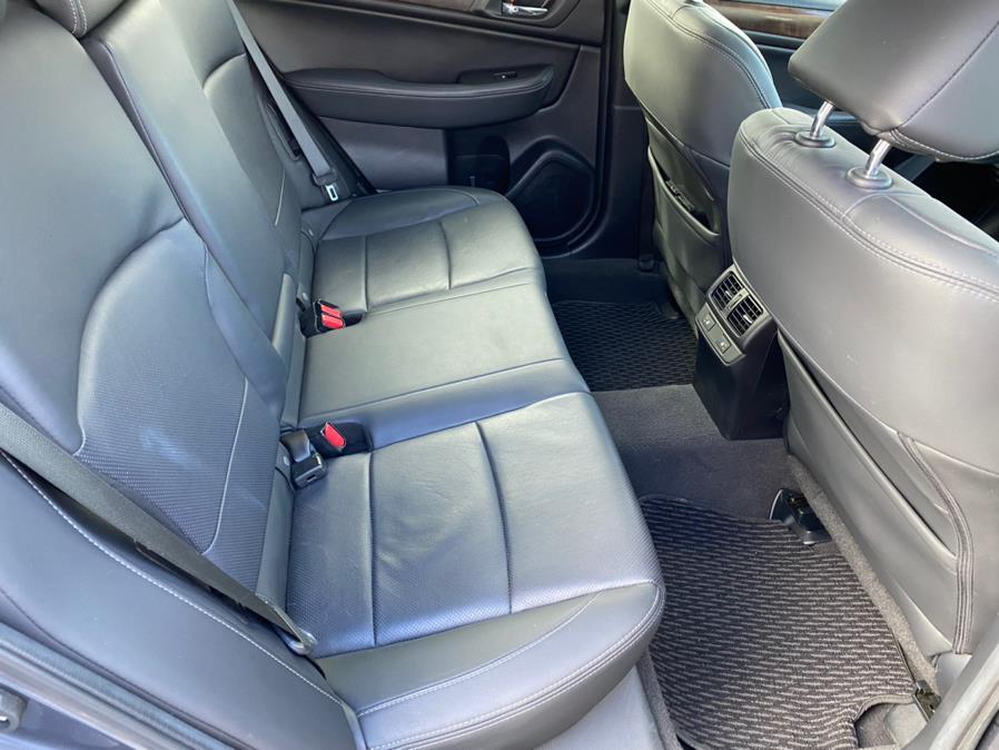 2015 Subaru Outback 4dr Wgn 3.6R Limited, available for sale in Canton, Connecticut | Lava Motors 2 Inc. Canton, Connecticut 2015 Subaru Outback 4dr Wgn 3.6R Limited, available for sale in Canton, Connecticut | Lava Motors 2 Inc. Canton, Connecticut