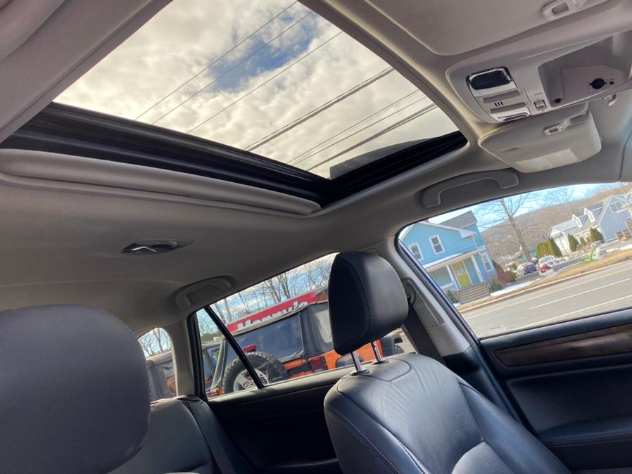 2015 Subaru Outback 4dr Wgn 3.6R Limited, available for sale in Canton, Connecticut | Lava Motors 2 Inc. Canton, Connecticut 2015 Subaru Outback 4dr Wgn 3.6R Limited, available for sale in Canton, Connecticut | Lava Motors 2 Inc. Canton, Connecticut
