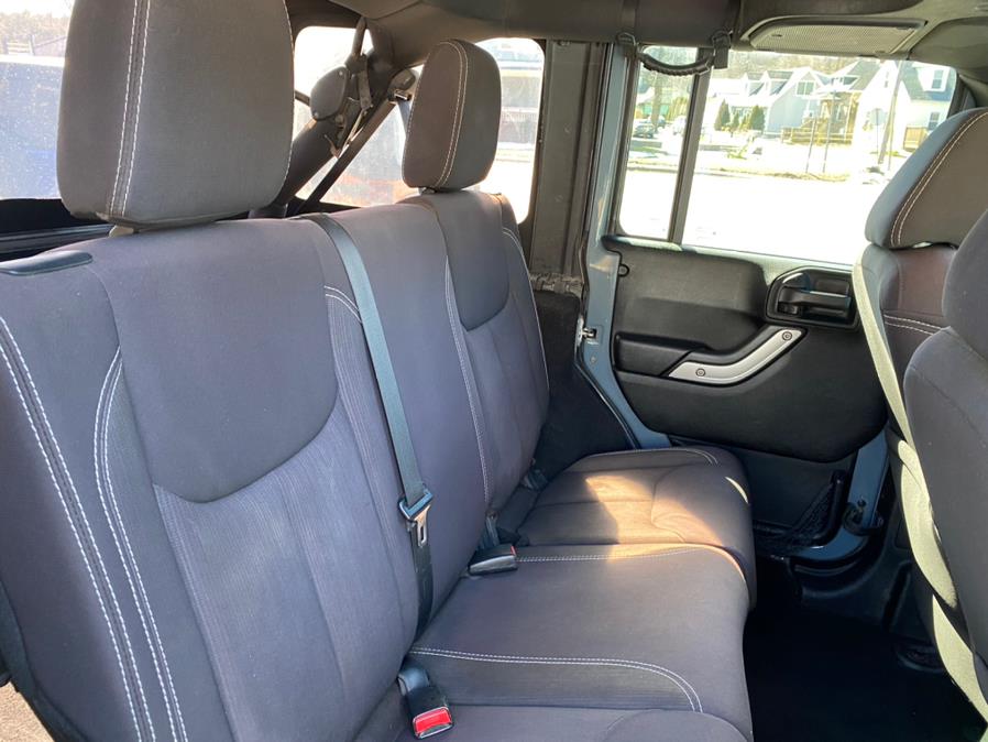 2015 Jeep Wrangler Unlimited 4WD 4dr Sahara, available for sale in Canton, Connecticut | Lava Motors 2 Inc. Canton, Connecticut 2015 Jeep Wrangler Unlimited 4WD 4dr Sahara, available for sale in Canton, Connecticut | Lava Motors 2 Inc. Canton, Connecticut
