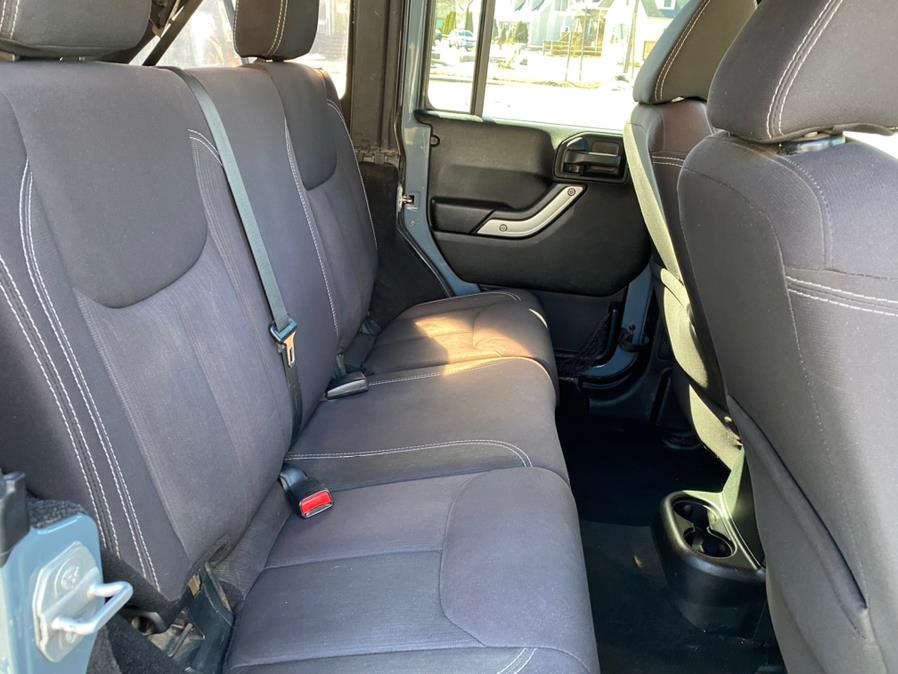 2015 Jeep Wrangler Unlimited 4WD 4dr Sahara, available for sale in Canton, Connecticut | Lava Motors 2 Inc. Canton, Connecticut 2015 Jeep Wrangler Unlimited 4WD 4dr Sahara, available for sale in Canton, Connecticut | Lava Motors 2 Inc. Canton, Connecticut