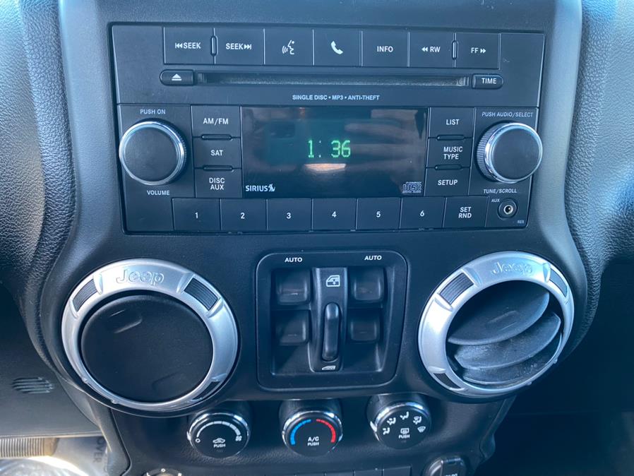 2015 Jeep Wrangler Unlimited 4WD 4dr Sahara, available for sale in Canton, Connecticut | Lava Motors 2 Inc. Canton, Connecticut 2015 Jeep Wrangler Unlimited 4WD 4dr Sahara, available for sale in Canton, Connecticut | Lava Motors 2 Inc. Canton, Connecticut