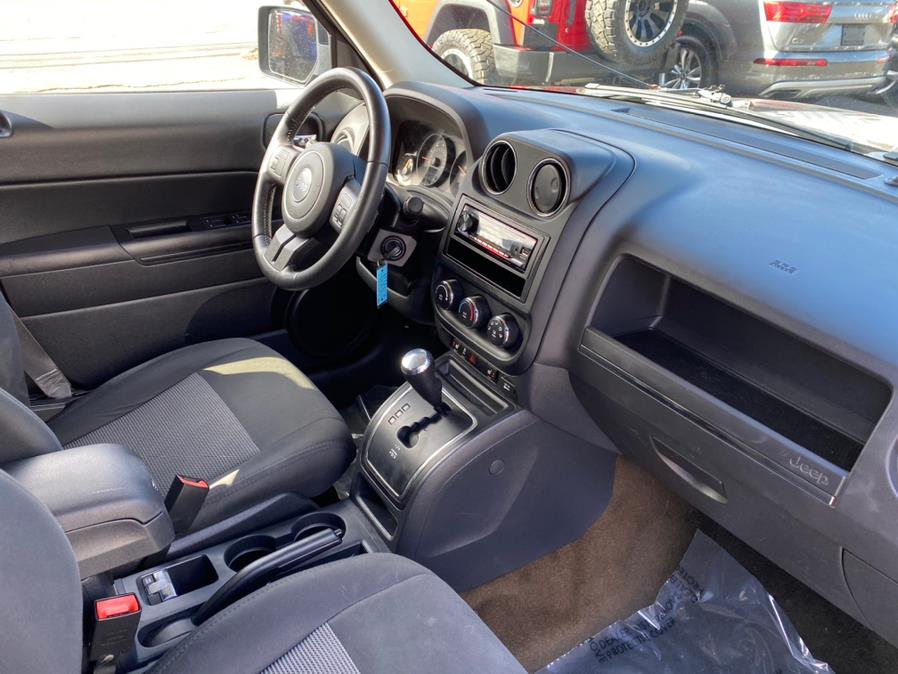 2016 Jeep Patriot 4WD 4dr Latitude, available for sale in Canton, Connecticut | Lava Motors 2 Inc. Canton, Connecticut 2016 Jeep Patriot 4WD 4dr Latitude, available for sale in Canton, Connecticut | Lava Motors 2 Inc. Canton, Connecticut