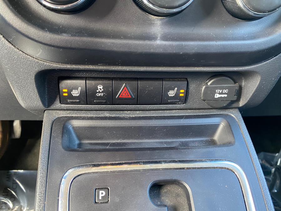2016 Jeep Patriot 4WD 4dr Latitude, available for sale in Canton, Connecticut | Lava Motors 2 Inc. Canton, Connecticut 2016 Jeep Patriot 4WD 4dr Latitude, available for sale in Canton, Connecticut | Lava Motors 2 Inc. Canton, Connecticut