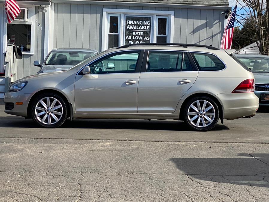 2013 Volkswagen Jetta SportWagen 4dr DSG TDI w/Sunroof & Nav, available for sale in Canton, Connecticut | Lava Motors 2 Inc. Canton, Connecticut 2013 Volkswagen Jetta SportWagen 4dr DSG TDI w/Sunroof & Nav, available for sale in Canton, Connecticut | Lava Motors 2 Inc. Canton, Connecticut