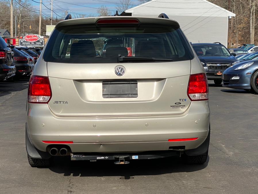 2013 Volkswagen Jetta SportWagen 4dr DSG TDI w/Sunroof & Nav, available for sale in Canton, Connecticut | Lava Motors 2 Inc. Canton, Connecticut 2013 Volkswagen Jetta SportWagen 4dr DSG TDI w/Sunroof & Nav, available for sale in Canton, Connecticut | Lava Motors 2 Inc. Canton, Connecticut
