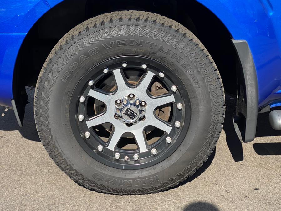 2014 Nissan Frontier 4WD Crew Cab SWB Auto SV, available for sale in Canton, Connecticut | Lava Motors 2 Inc. Canton, Connecticut 2014 Nissan Frontier 4WD Crew Cab SWB Auto SV, available for sale in Canton, Connecticut | Lava Motors 2 Inc. Canton, Connecticut