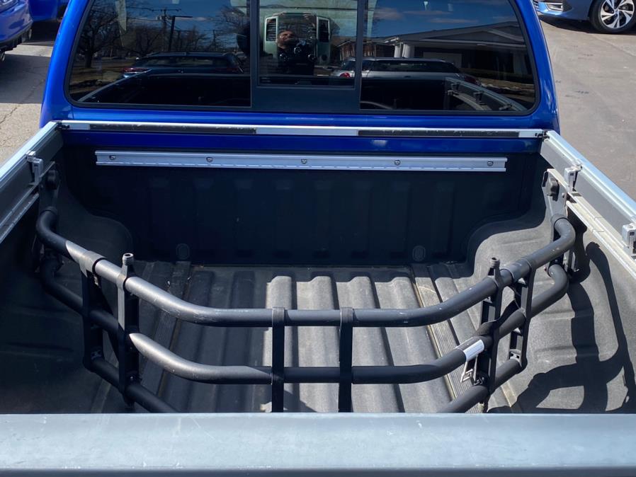2014 Nissan Frontier 4WD Crew Cab SWB Auto SV, available for sale in Canton, Connecticut | Lava Motors 2 Inc. Canton, Connecticut 2014 Nissan Frontier 4WD Crew Cab SWB Auto SV, available for sale in Canton, Connecticut | Lava Motors 2 Inc. Canton, Connecticut