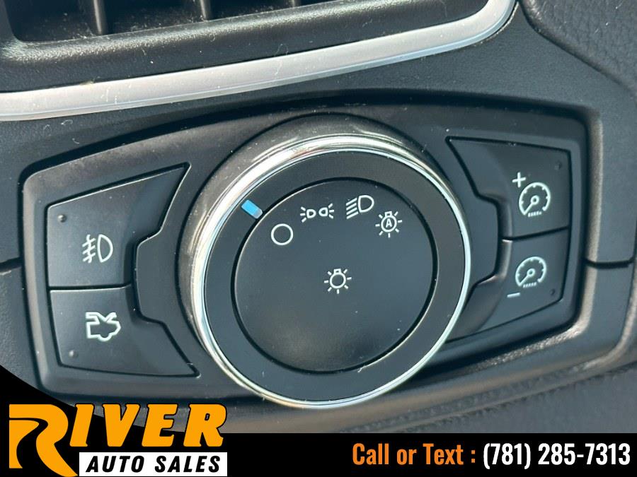 2013 Ford Focus 5dr HB Titanium, available for sale in Malden, Massachusetts | River Auto Sales. Malden, Massachusetts 2013 Ford Focus 5dr HB Titanium, available for sale in Malden, Massachusetts | River Auto Sales. Malden, Massachusetts