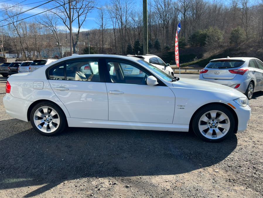 2011 BMW 3 Series 4dr Sdn 328i xDrive AWD SULEV, available for sale in Berlin, Connecticut | Main Auto of Berlin. Berlin, Connecticut