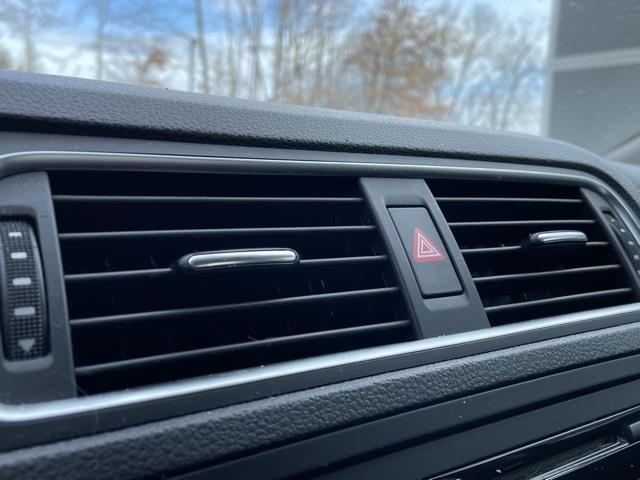 2014 Volkswagen Jetta 1.8T SE, available for sale in Brookfield, Connecticut | Blasius Federal Road. Brookfield, Connecticut 2014 Volkswagen Jetta 1.8T SE, available for sale in Brookfield, Connecticut | Blasius Federal Road. Brookfield, Connecticut