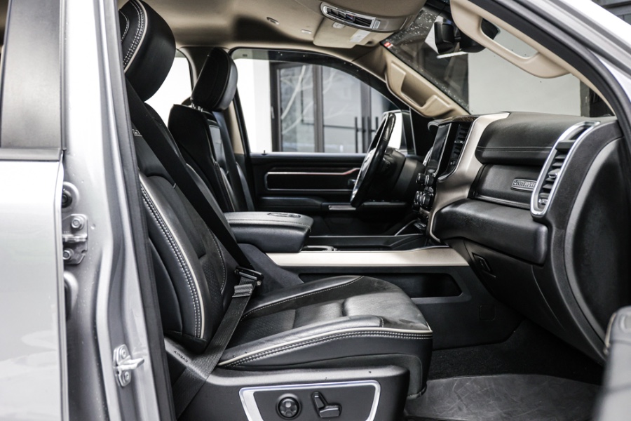 2019 Ram 1500 Laramie 4x4 Crew Cab 5''7" Box, available for sale in ELMONT, New York | 26 Motors Long Island. ELMONT, New York 2019 Ram 1500 Laramie 4x4 Crew Cab 5''7" Box, available for sale in ELMONT, New York | 26 Motors Long Island. ELMONT, New York
