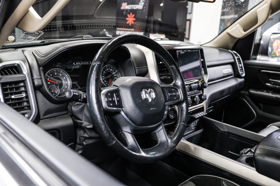 2019 Ram 1500 Laramie 4x4 Crew Cab 5''7" Box, available for sale in ELMONT, New York | 26 Motors Long Island. ELMONT, New York 2019 Ram 1500 Laramie 4x4 Crew Cab 5''7" Box, available for sale in ELMONT, New York | 26 Motors Long Island. ELMONT, New York