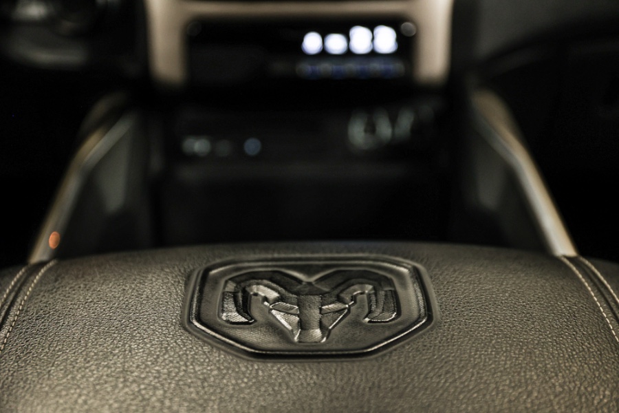 2019 Ram 1500 Laramie 4x4 Crew Cab 5''7" Box, available for sale in ELMONT, New York | 26 Motors Long Island. ELMONT, New York 2019 Ram 1500 Laramie 4x4 Crew Cab 5''7" Box, available for sale in ELMONT, New York | 26 Motors Long Island. ELMONT, New York