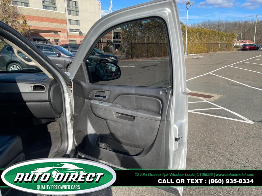 2011 Chevrolet Avalanche 4WD Crew Cab 130" LT, available for sale in Windsor Locks, Connecticut | Auto Direct LLC. Windsor Locks, Connecticut 2011 Chevrolet Avalanche 4WD Crew Cab 130" LT, available for sale in Windsor Locks, Connecticut | Auto Direct LLC. Windsor Locks, Connecticut