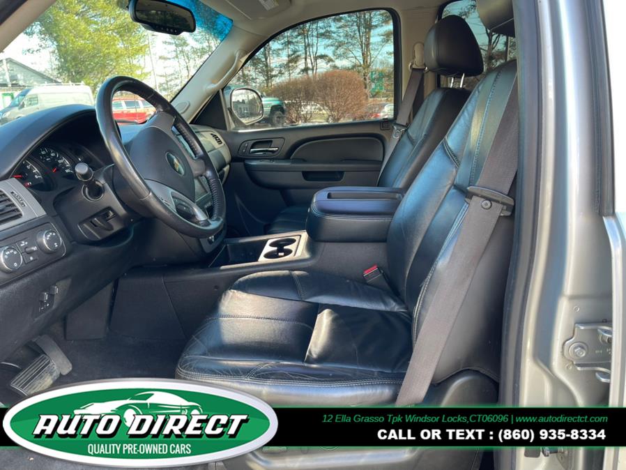2011 Chevrolet Avalanche 4WD Crew Cab 130" LT, available for sale in Windsor Locks, Connecticut | Auto Direct LLC. Windsor Locks, Connecticut 2011 Chevrolet Avalanche 4WD Crew Cab 130" LT, available for sale in Windsor Locks, Connecticut | Auto Direct LLC. Windsor Locks, Connecticut