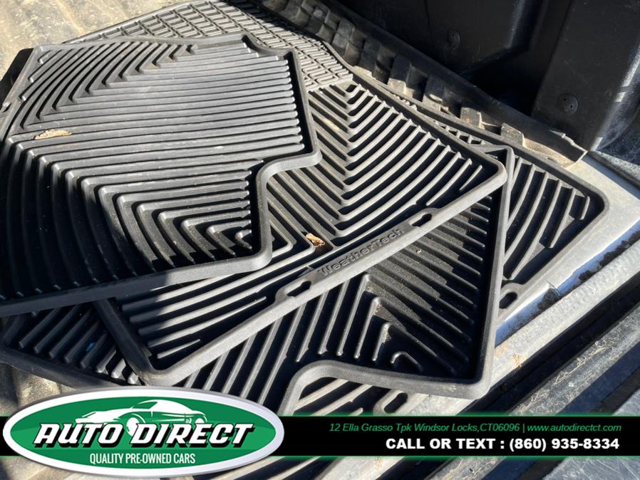 2011 Chevrolet Avalanche 4WD Crew Cab 130" LT, available for sale in Windsor Locks, Connecticut | Auto Direct LLC. Windsor Locks, Connecticut 2011 Chevrolet Avalanche 4WD Crew Cab 130" LT, available for sale in Windsor Locks, Connecticut | Auto Direct LLC. Windsor Locks, Connecticut