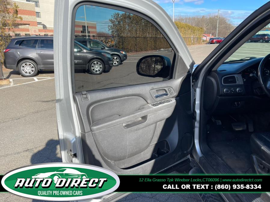 2011 Chevrolet Avalanche 4WD Crew Cab 130" LT, available for sale in Windsor Locks, Connecticut | Auto Direct LLC. Windsor Locks, Connecticut 2011 Chevrolet Avalanche 4WD Crew Cab 130" LT, available for sale in Windsor Locks, Connecticut | Auto Direct LLC. Windsor Locks, Connecticut