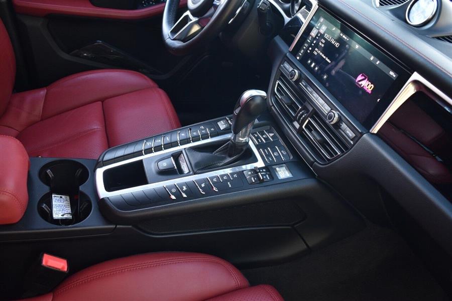 2019 Porsche Macan Base AWD 4dr SUV, available for sale in Great Neck, New York | Camy Cars. Great Neck, New York 2019 Porsche Macan Base AWD 4dr SUV, available for sale in Great Neck, New York | Camy Cars. Great Neck, New York