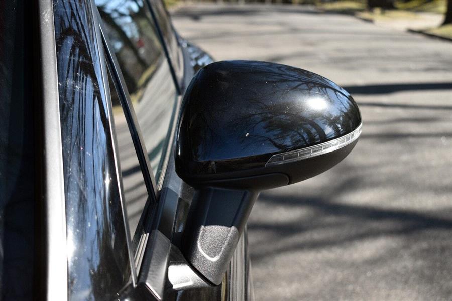 2019 Porsche Macan Base AWD 4dr SUV, available for sale in Great Neck, New York | Camy Cars. Great Neck, New York 2019 Porsche Macan Base AWD 4dr SUV, available for sale in Great Neck, New York | Camy Cars. Great Neck, New York