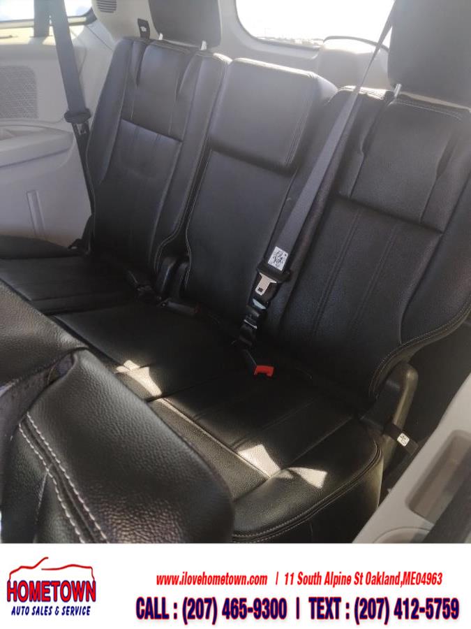 2015 Chrysler Town & Country 4dr Wgn Touring, available for sale in Oakland, Maine | Hometown Auto Sales and Service. Oakland, Maine 2015 Chrysler Town & Country 4dr Wgn Touring, available for sale in Oakland, Maine | Hometown Auto Sales and Service. Oakland, Maine