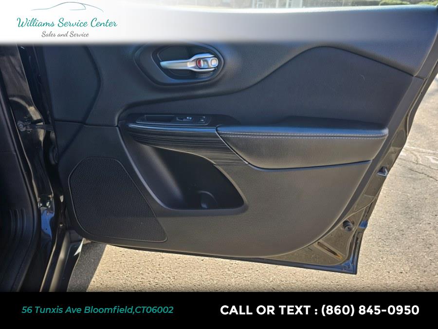 2014 Jeep Cherokee 4WD 4dr Latitude, available for sale in Bloomfield, Connecticut | Williams Service Center. Bloomfield, Connecticut 2014 Jeep Cherokee 4WD 4dr Latitude, available for sale in Bloomfield, Connecticut | Williams Service Center. Bloomfield, Connecticut
