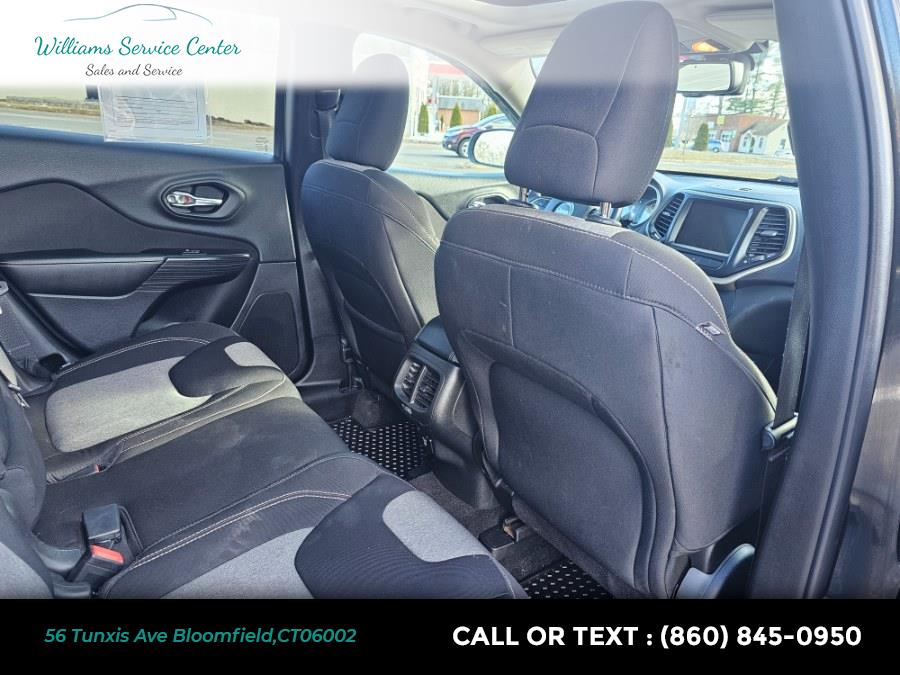 2014 Jeep Cherokee 4WD 4dr Latitude, available for sale in Bloomfield, Connecticut | Williams Service Center. Bloomfield, Connecticut 2014 Jeep Cherokee 4WD 4dr Latitude, available for sale in Bloomfield, Connecticut | Williams Service Center. Bloomfield, Connecticut