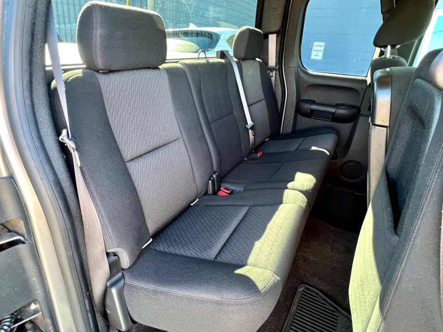 2012 Chevrolet Silverado 1500 4WD Ext Cab 143.5" LT, available for sale in Manchester, New Hampshire | Second Street Auto Sales Inc. Manchester, New Hampshire 2012 Chevrolet Silverado 1500 4WD Ext Cab 143.5" LT, available for sale in Manchester, New Hampshire | Second Street Auto Sales Inc. Manchester, New Hampshire