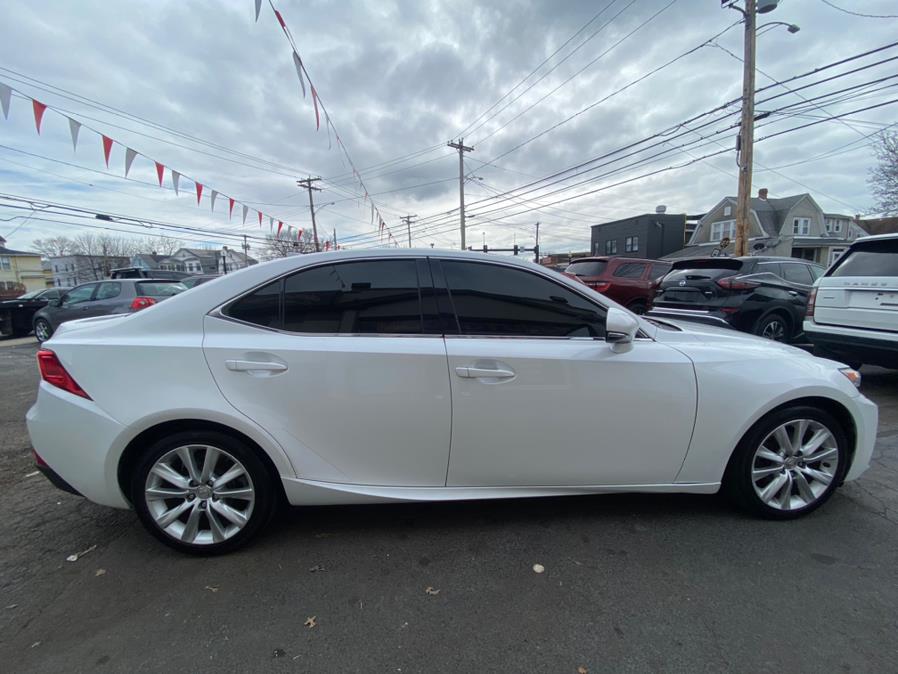2014 Lexus IS 250 4dr Sport Sdn Auto AWD, available for sale in Bridgeport, Connecticut | CT Auto. Bridgeport, Connecticut 2014 Lexus IS 250 4dr Sport Sdn Auto AWD, available for sale in Bridgeport, Connecticut | CT Auto. Bridgeport, Connecticut