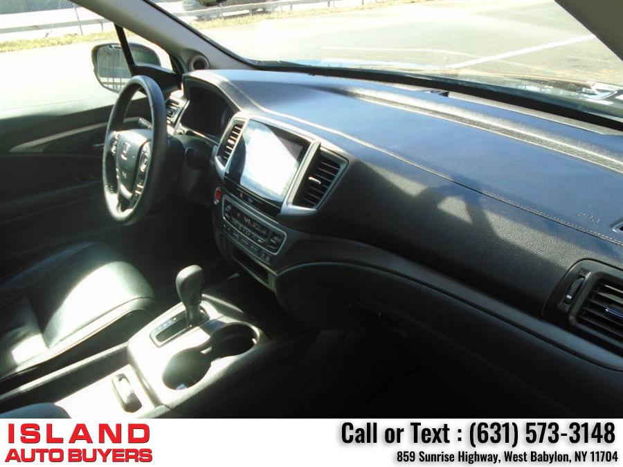2017 Honda Pilot EX L AWD 4dr SUV, available for sale in West Babylon, New York | Island Auto Buyers. West Babylon, New York 2017 Honda Pilot EX L AWD 4dr SUV, available for sale in West Babylon, New York | Island Auto Buyers. West Babylon, New York