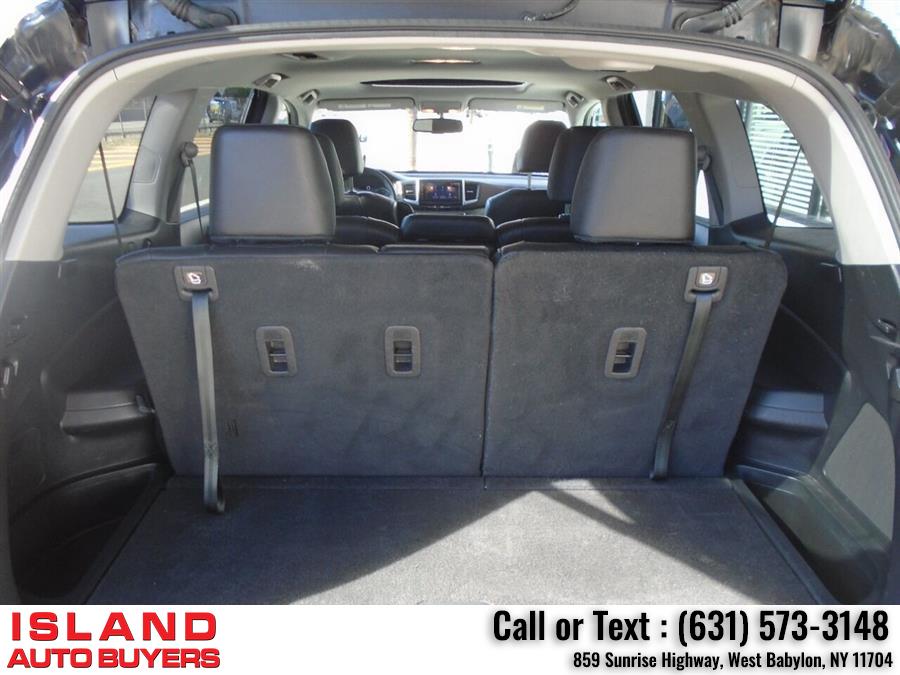 2017 Honda Pilot EX L AWD 4dr SUV, available for sale in West Babylon, New York | Island Auto Buyers. West Babylon, New York 2017 Honda Pilot EX L AWD 4dr SUV, available for sale in West Babylon, New York | Island Auto Buyers. West Babylon, New York