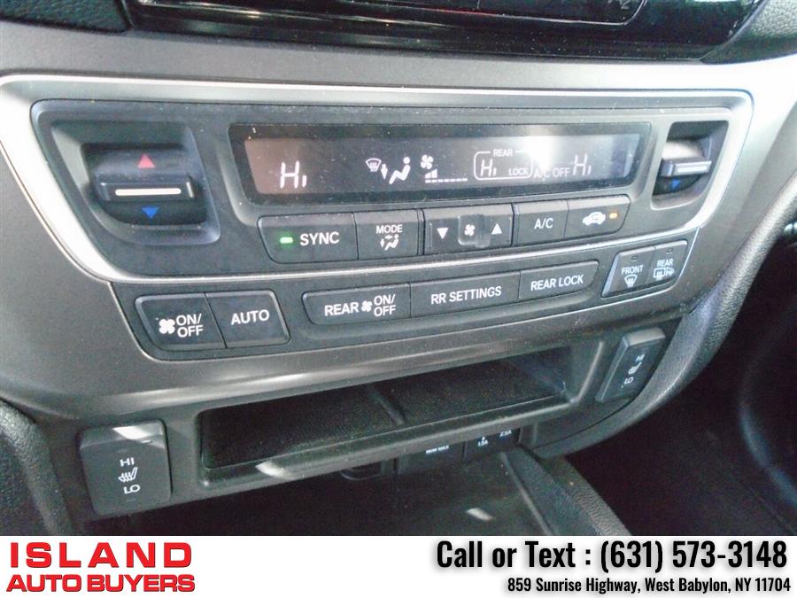 2017 Honda Pilot EX L AWD 4dr SUV, available for sale in West Babylon, New York | Island Auto Buyers. West Babylon, New York 2017 Honda Pilot EX L AWD 4dr SUV, available for sale in West Babylon, New York | Island Auto Buyers. West Babylon, New York