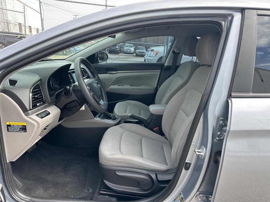 2017 Hyundai Elantra Limited 2.0L Auto (Alabama), available for sale in Milford, Connecticut | Dealertown Auto Wholesalers. Milford, Connecticut 2017 Hyundai Elantra Limited 2.0L Auto (Alabama), available for sale in Milford, Connecticut | Dealertown Auto Wholesalers. Milford, Connecticut