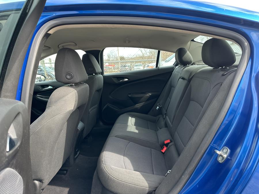 2018 Chevrolet Cruze 4dr Sdn 1.4L LT w/1SD, available for sale in Milford, Connecticut | Dealertown Auto Wholesalers. Milford, Connecticut 2018 Chevrolet Cruze 4dr Sdn 1.4L LT w/1SD, available for sale in Milford, Connecticut | Dealertown Auto Wholesalers. Milford, Connecticut