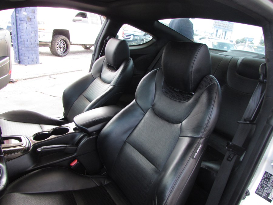 2014 Hyundai Genesis Coupe 2dr V6 3.8L Man Ultimate, available for sale in Orlando, Florida | VIP Auto Enterprise, Inc. Orlando, Florida 2014 Hyundai Genesis Coupe 2dr V6 3.8L Man Ultimate, available for sale in Orlando, Florida | VIP Auto Enterprise, Inc. Orlando, Florida