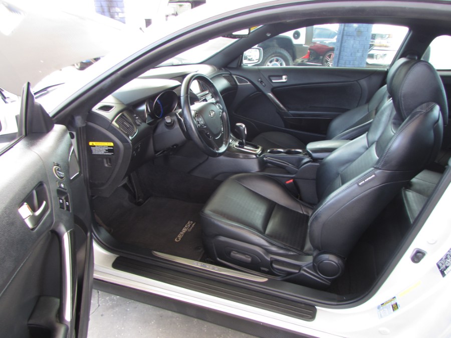 2014 Hyundai Genesis Coupe 2dr V6 3.8L Man Ultimate, available for sale in Orlando, Florida | VIP Auto Enterprise, Inc. Orlando, Florida 2014 Hyundai Genesis Coupe 2dr V6 3.8L Man Ultimate, available for sale in Orlando, Florida | VIP Auto Enterprise, Inc. Orlando, Florida