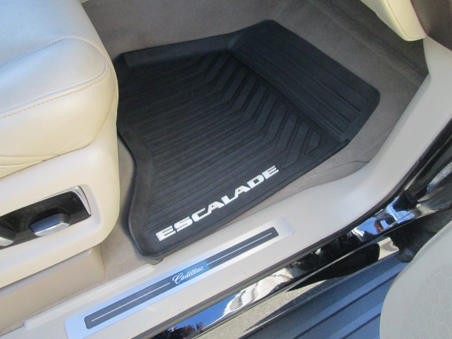 2016 Cadillac Escalade 4WD 4dr Premium Collection, available for sale in Massapequa, New York | South Shore Auto Brokers & Sales. Massapequa, New York 2016 Cadillac Escalade 4WD 4dr Premium Collection, available for sale in Massapequa, New York | South Shore Auto Brokers & Sales. Massapequa, New York