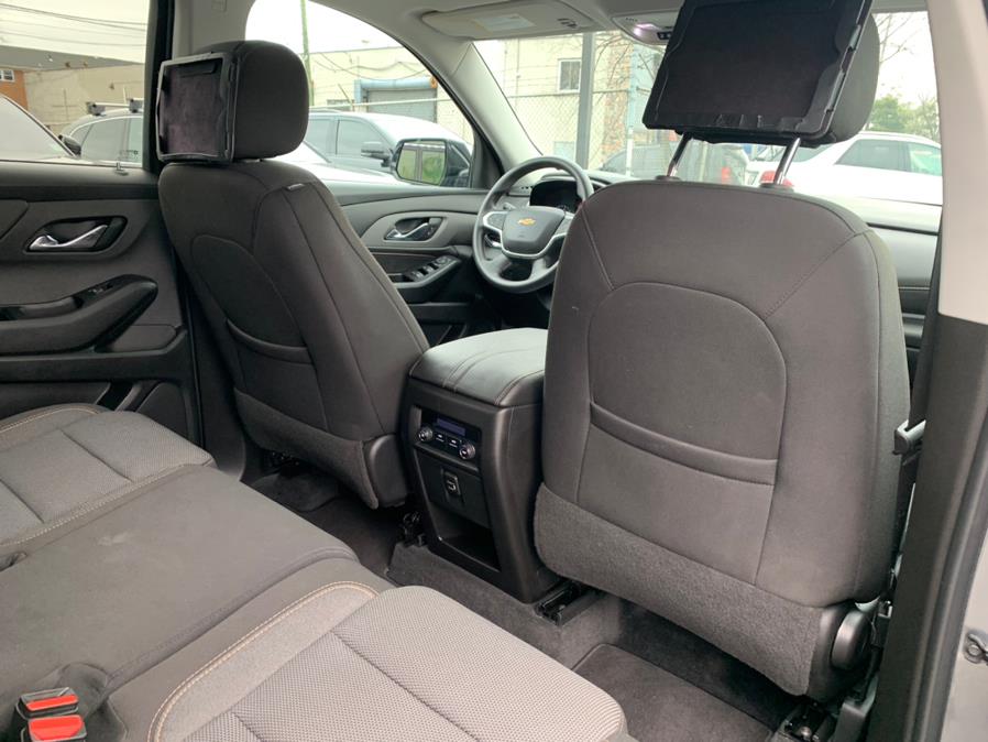 2020 Chevrolet Traverse FWD 4dr LS w/1LS, available for sale in Lodi, New Jersey | European Auto Expo. Lodi, New Jersey 2020 Chevrolet Traverse FWD 4dr LS w/1LS, available for sale in Lodi, New Jersey | European Auto Expo. Lodi, New Jersey