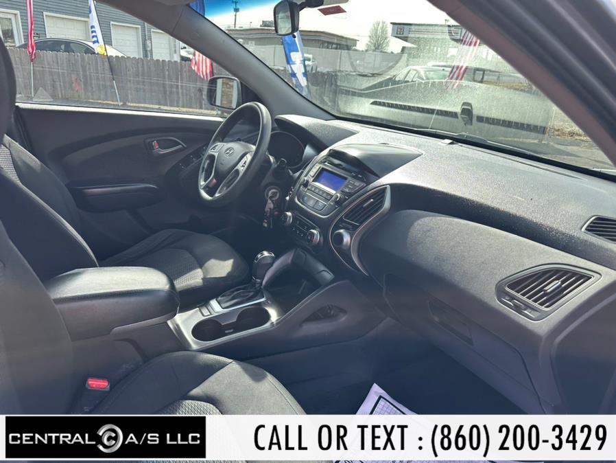 2015 Hyundai Tucson AWD 4dr GLS, available for sale in East Windsor, Connecticut | Central A/S LLC. East Windsor, Connecticut 2015 Hyundai Tucson AWD 4dr GLS, available for sale in East Windsor, Connecticut | Central A/S LLC. East Windsor, Connecticut