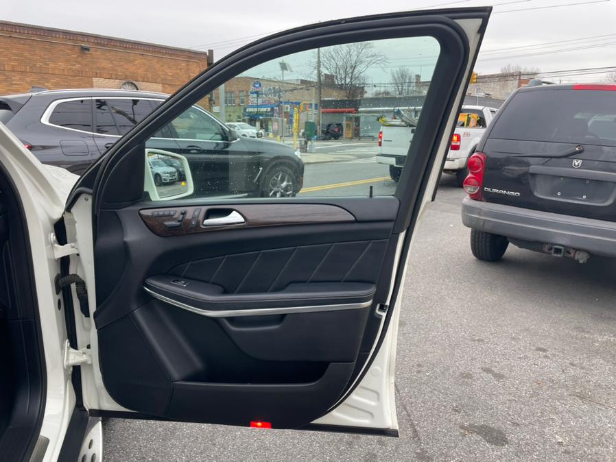 2013 Mercedes-Benz GL-Class 4MATIC 4dr GL 450, available for sale in Brooklyn, New York | Worlds Best Auto Inc. Brooklyn, New York 2013 Mercedes-Benz GL-Class 4MATIC 4dr GL 450, available for sale in Brooklyn, New York | Worlds Best Auto Inc. Brooklyn, New York